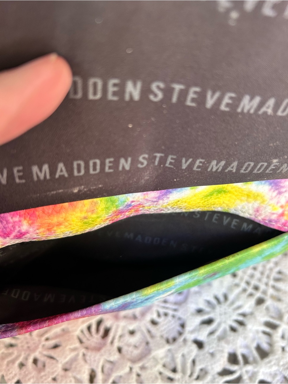 Steve Madden - Tie-Dye Wristlet Clutch - Picture 5 of 7